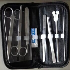 DISSECTING KIT