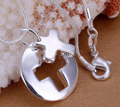 STERLING SILVER CROSS CUT-OUT NECKLACE