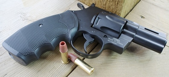 KWC 357 PYTHON REVOLVER CO2 AIR PISTOL - 4.5 mm, 2.5 in - Image 5